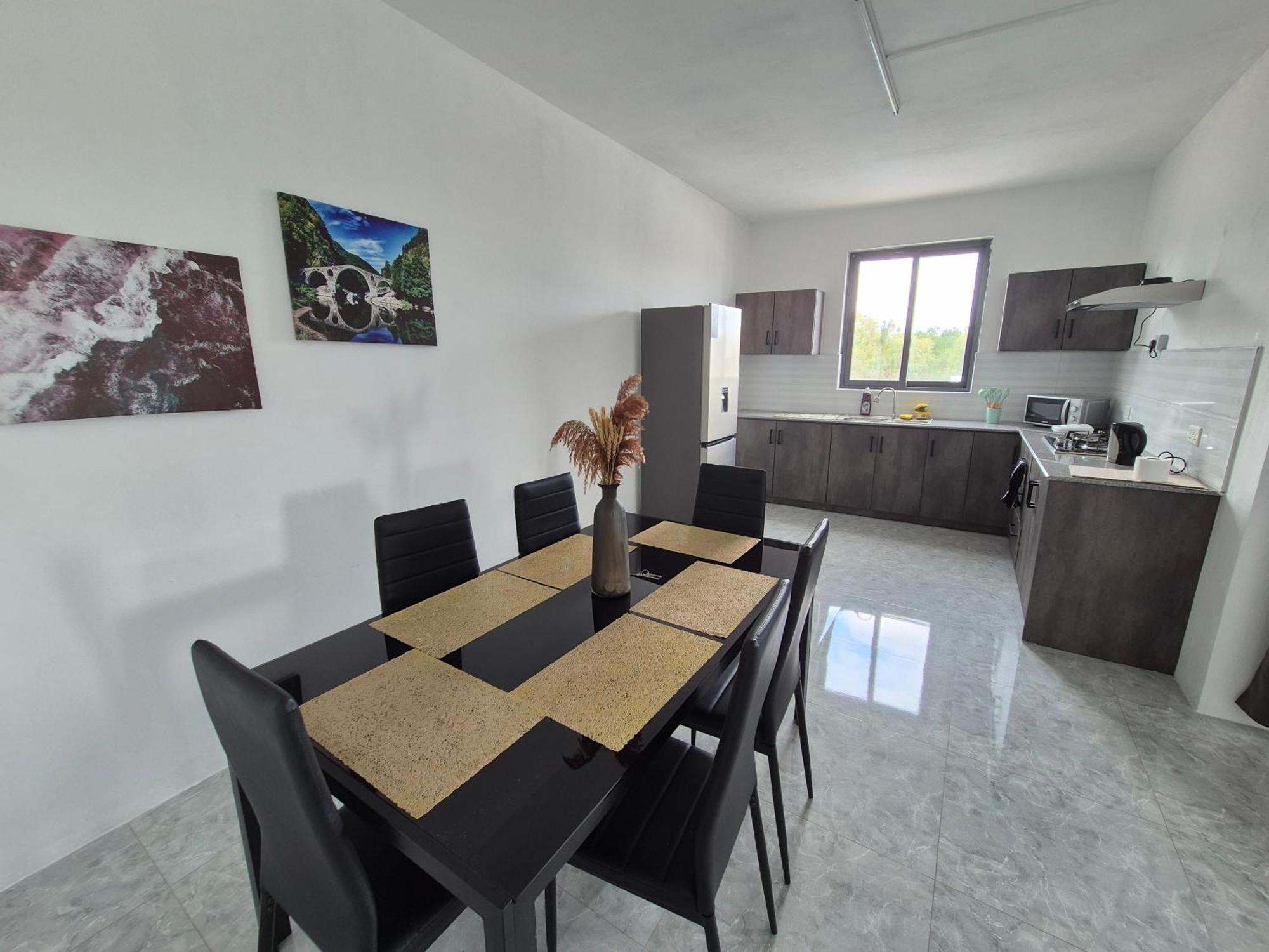 Skyview Apartment- Rooftop Penthouse With Sunset & Sea Views Flic en Flac Exterior photo